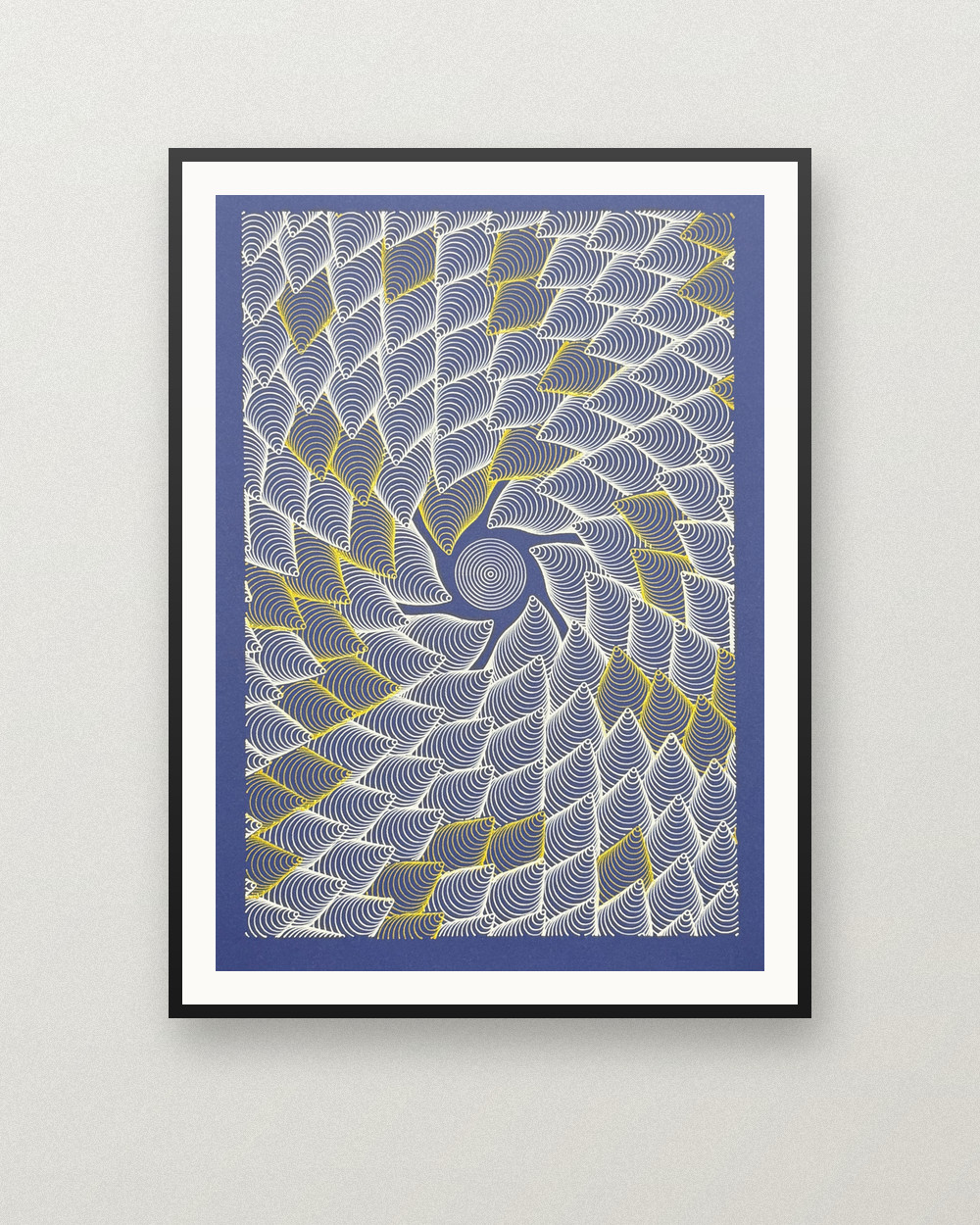 Cercles: obra dibujada con pen plotter, Sakura Gelly Roll blanco y gel dorado sobre Papel azul
